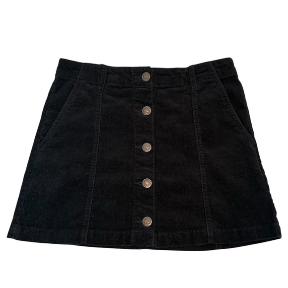 Forever 21 Black A-Line Corduroy Mini Skirt - Picture 1 of 5